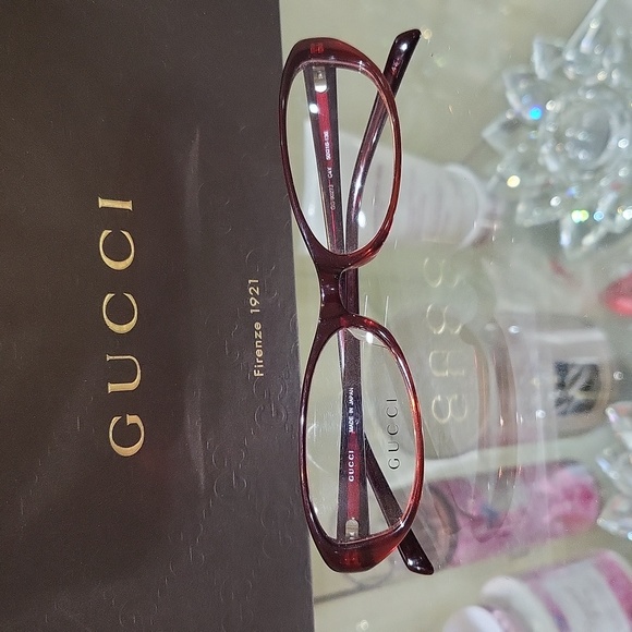 Gucci glasses, pre-owned in EUC (Small frame for small face) - Picture 2 of 2